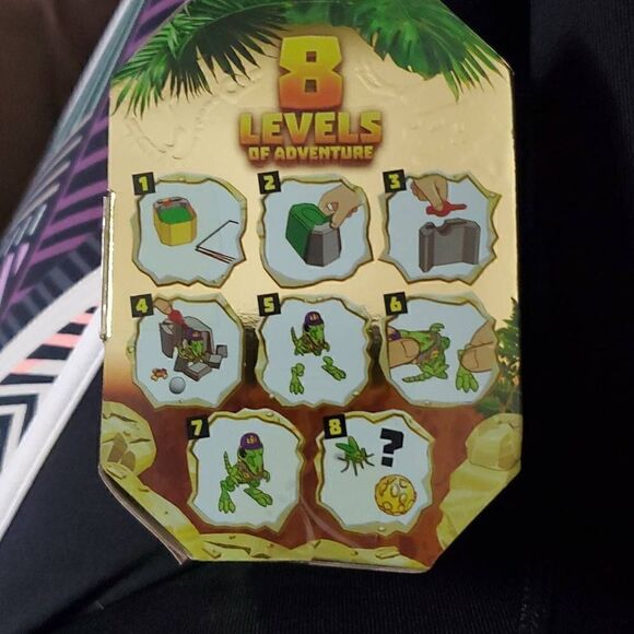 NEW TREASURE DINO GOLD - Picture 2 of 4